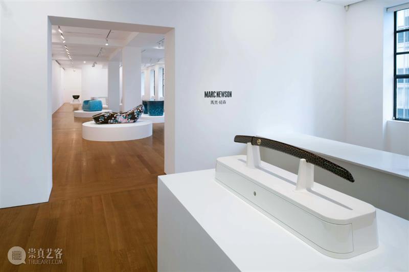 展览历史|建筑师弗兰克·盖里和工业设计师马克‧纽森 博文精选 Gagosian 建筑师 弗兰克·盖里 工业设计师 历史 马克 高古轩 画廊 拉里高古轩 先生 Gagosian 崇真艺客